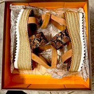 Crown vintage desert rose sandal